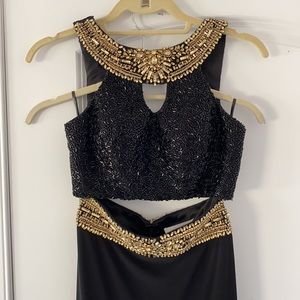 Sherri Hill 2 piece Gown